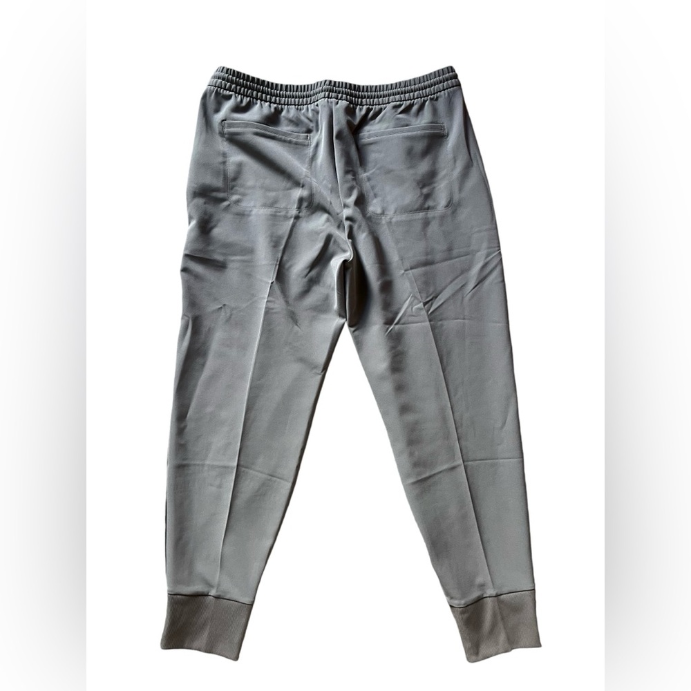 Athleta Endeavor Joggers Pants Women's 16 Bottom Athletic Pleated $109 NEW ✅ - Picture 3 of 6